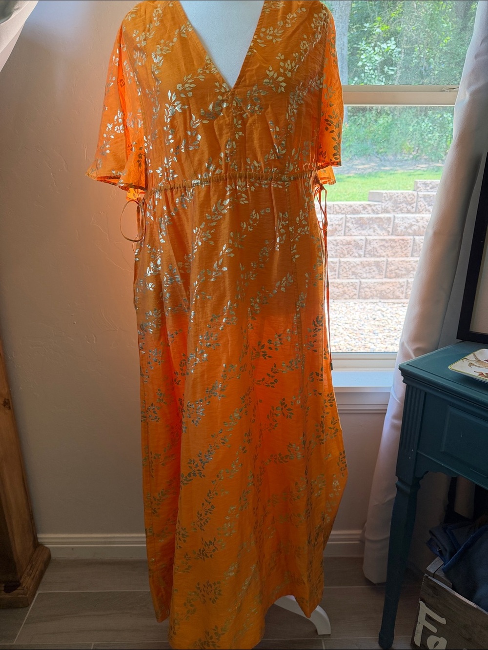 Second Female V Shaped Honesty Dress